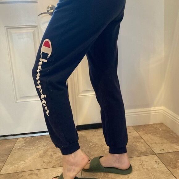 Champion Women's/ Youth Graphic Fleece Joggers Workout Sweatpants High Waist - Picture 2 of 8